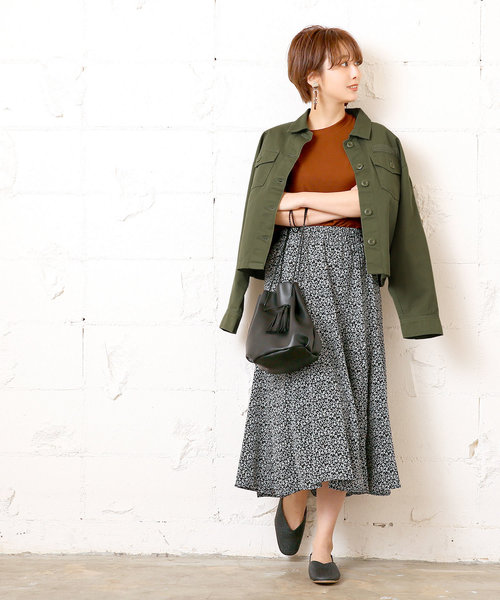 coca（coca）（コカ）の「ステンカラーショート丈ミリタリージャケット（ミリタリージャケット・レディース・ベージュ/カーキ・ONE SIZE）」の5枚目の写真