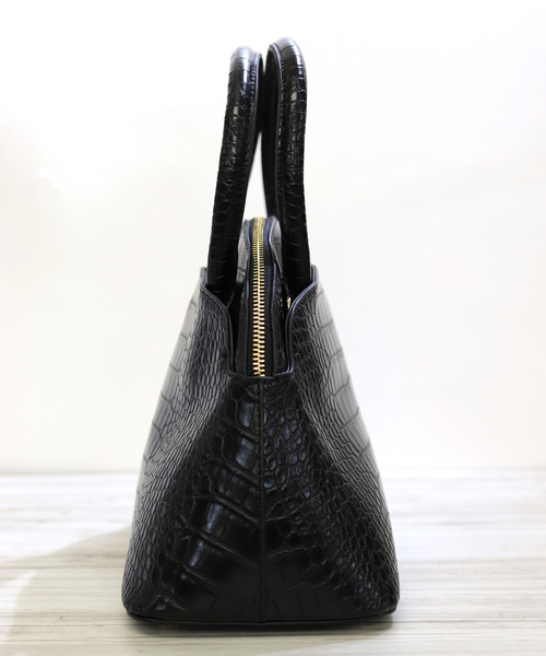 florist（フローリスト）の「【2way】クロコ調型押しレザーがま口シルエットハンドバッグ（ハンドバッグ・レディース・ブラック/ベージュ/グリーン/キャメル・FREE）」の13枚目の写真
