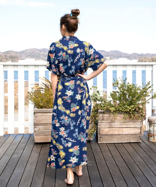 アロハシャツ　ワンピース Kahiko】チャプスイ柄アロハシャツワンピース ホワイト -ファッション