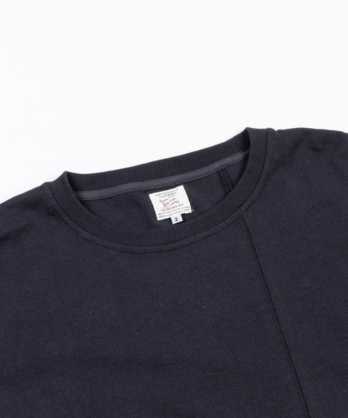 Revo.（レボ）の「Revo. 10/-天竺 オーバーサイズ切り替え長袖Tee（Tシャツ/カットソー・メンズ・ブラック/グレイッシュベージュ/ブラウン系その他/ホワイト/グレイッシュブルー・1/2）」の18枚目の写真