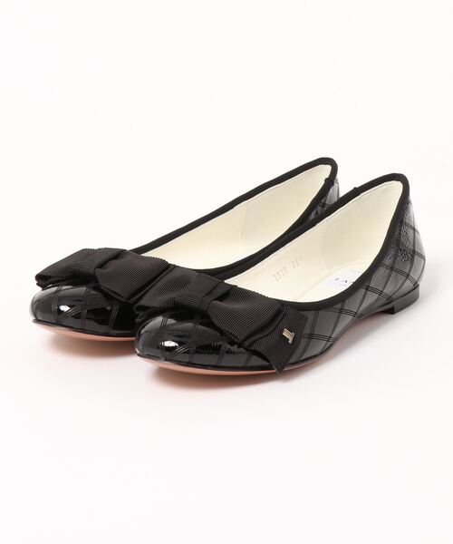 LANVIN en Bleu(ランバンオンブルー)の「リボンモチーフカッターパンプス(パンプス・レディース・ブルー系その他/ブラック系その他/ブラック系その他5/ブラック系その他3/ブルー系その他6/プラチナム/ライトグリーン/ブラック系その他7/ネイビー/ブラック/ブルー系その他2/ベージュ/ブラック系その他6/ピンク/ブルー系その他4/ブラック系その他2/ベージュ系その他5/ブルー/ブルー系その他3/アイボリー/ブラックミックス/ピンクゴールド/ベージュ系その他2/ブルー系その他5/ピンク系その他/ピンク系その他2/ダークブルー/ブラック系その他4/ベージュ系その他6/シルバー系その他6/ピンク系その他7/ブルー系その他7/Black/ベージュ系その他・24.0cm/24.5cm/23.5cm/22.5cm/23.0cm/22.0cm)」の7枚目の写真