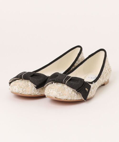 LANVIN en Bleu(ランバンオンブルー)の「リボンモチーフカッターパンプス(パンプス・レディース・ブルー系その他/ブラック系その他/ブラック系その他5/ブラック系その他3/ブルー系その他6/プラチナム/ライトグリーン/ブラック系その他7/ネイビー/ブラック/ブルー系その他2/ベージュ/ブラック系その他6/ピンク/ブルー系その他4/ブラック系その他2/ベージュ系その他5/ブルー/ブルー系その他3/アイボリー/ブラックミックス/ピンクゴールド/ベージュ系その他2/ブルー系その他5/ピンク系その他/ピンク系その他2/ダークブルー/ブラック系その他4/ベージュ系その他6/シルバー系その他6/ピンク系その他7/ブルー系その他7/Black/ベージュ系その他・24.0cm/24.5cm/23.5cm/22.5cm/23.0cm/22.0cm)」の14枚目の写真