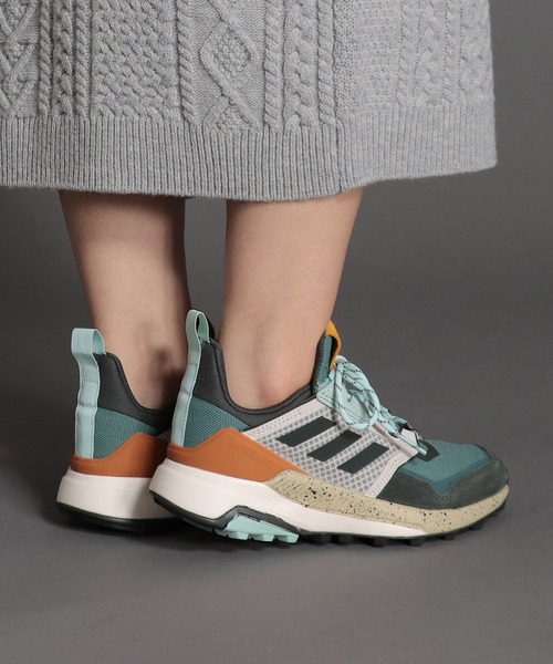 adidas（アディダス）の「adidas FU7247 TERRE TRAILMAKER BLUE W（スニーカー）」 - WEAR
