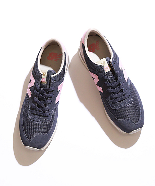 And A(アンドエー)の「CM620 (New Balance)(スニーカー・レディース・グレー/ネイビー・23.5cm/24.5cm)」の2枚目の写真