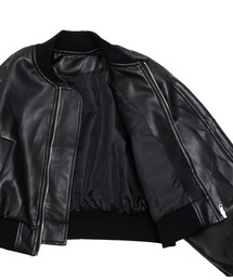 Figments（フィグメンツ）の「フェイクレザーボンバージャケット