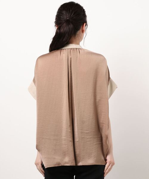 INTERPLANET（インタープラネット）の「麻調合繊前後異素材切替シャツ（シャツ/ブラウス・レディース・ベージュ/ネイビー/サックスブルー・FREE）」の5枚目の写真
