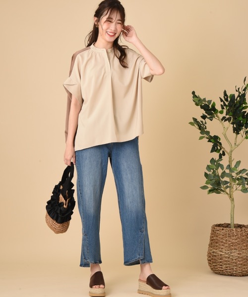 INTERPLANET（インタープラネット）の「麻調合繊前後異素材切替シャツ（シャツ/ブラウス・レディース・ベージュ/ネイビー/サックスブルー・FREE）」の11枚目の写真