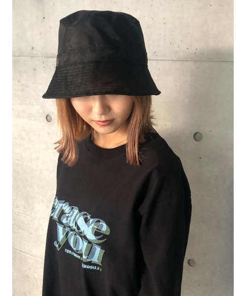 ENVYM（アンビー）の「シアーバケットハット（ハット・レディース・ホワイト/ブラック/ベージュ・FREE）」の6枚目の写真