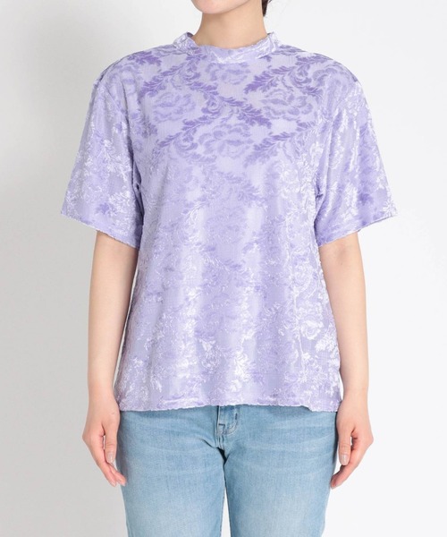 Three Four Time（ｽﾘｰﾌｫｰﾀｲﾑ）の「ペイズリーオーバル加工プルオーバー（その他トップス・レディース・パープル/ベージュ・FREE）」の2枚目の写真