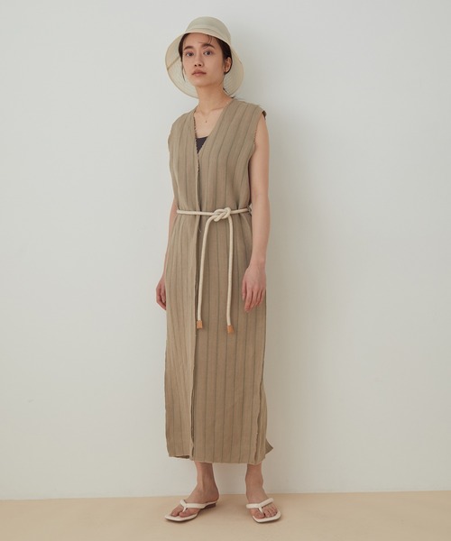 ADAM ET ROPE'(アダムエロペ)の「チューブストラップビーチサンダル(サンダル・レディース・ブラック/オフホワイト/イエロー・23.0cm/23.5cm/24.0cm/24.5cm)」の16枚目の写真