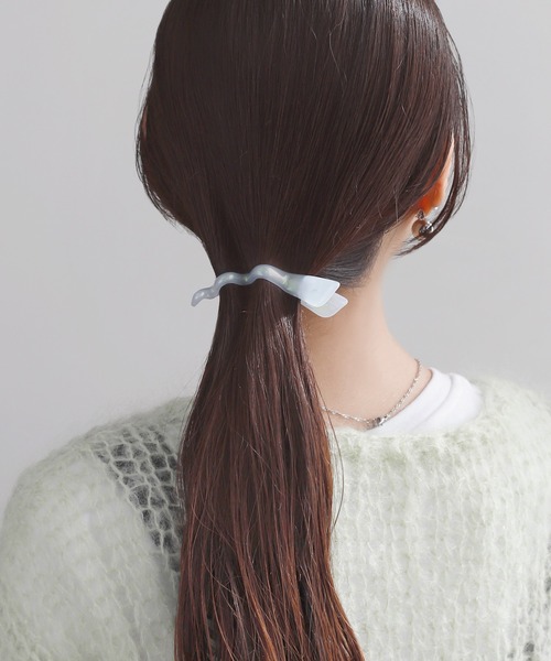 ANEMONE（アネモネ）の「ドイツ製C-Waveミニヘアクリップ（バレッタ/ヘアクリップ・レディース・ターコイズブルー/ブラウン/ネイビー/グレー/アイボリー/ブラック/ベージュ/レインボー/ホワイト系その他2・FREE）」の9枚目の写真