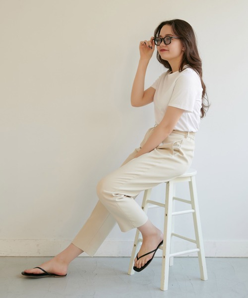 TINA：JOJUN（ティーナジョジュン）の「T.刺繍Tシャツ TINA
