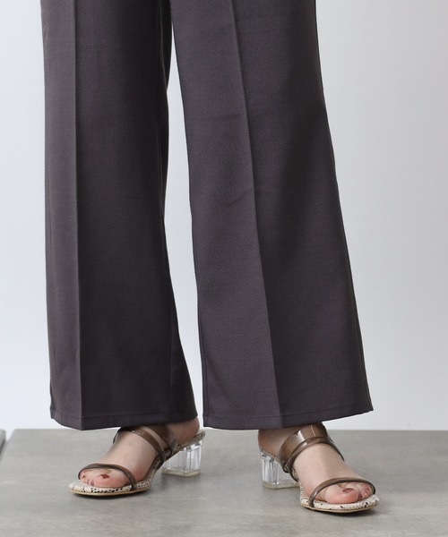 COLONY 2139（コロニートゥーワンスリーナイン）の「テックリネンストレートロングパンツ(セットアップ可)（その他パンツ・レディース・チャコールグレー/ベージュ/ブルー/グリーン・SMALL/MEDIUM/LARGE）」の13枚目の写真