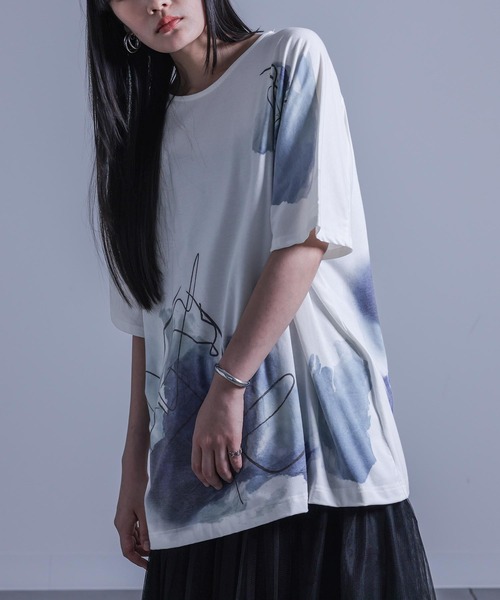 kOhAKU（コハク）の「『線画×ペイント風Tシャツ』（Tシャツ/カットソー・レディース・オフホワイト・FREE）」の21枚目の写真