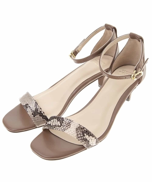 OFUON le MK（オフオンルエムケー）の「フェイクレザーストラップサンダル（サンダル・レディース・ライトブラウン/ベージュ/ブラック・38/40）」の2枚目の写真