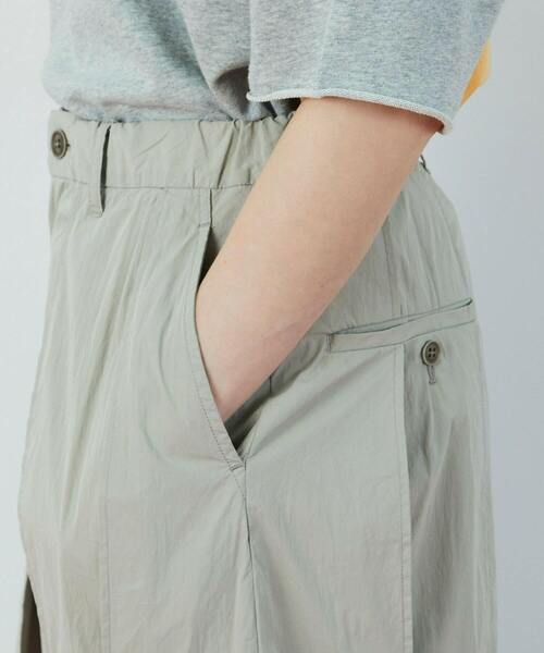 FRAPBOIS（フラボア）の「アコーディーズ パンツ（その他パンツ・レディース・ブラウン/グレイッシュベージュ・1）」の6枚目の写真