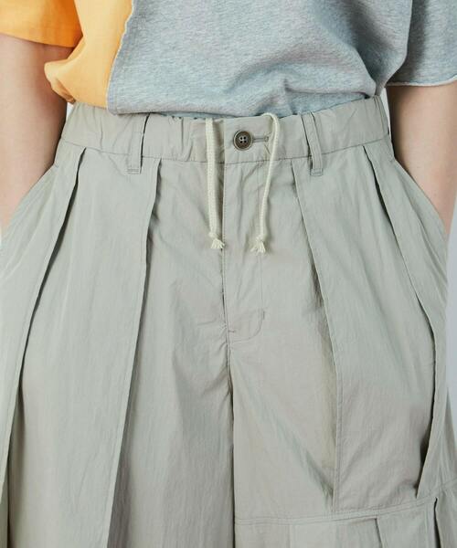 FRAPBOIS（フラボア）の「アコーディーズ パンツ（その他パンツ・レディース・ブラウン/グレイッシュベージュ・1）」の8枚目の写真