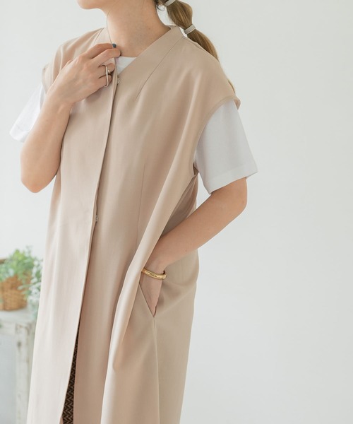 ITEMS URBANRESEARCH（アイテムズ アーバンリサーチ）の「ノースリーブガウンコート（その他アウター・レディース・ベージュ/カーキ/チャコールグレー・FREE）」の4枚目の写真