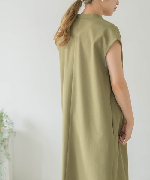 ITEMS URBANRESEARCH（アイテムズ アーバンリサーチ）の「ノースリーブガウンコート（その他アウター・レディース・ベージュ/カーキ/チャコールグレー・FREE）」の19枚目の写真