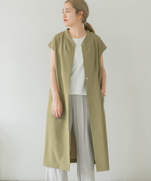 ITEMS URBANRESEARCH（アイテムズ アーバンリサーチ）の「ノースリーブガウンコート（その他アウター・レディース・ベージュ/カーキ/チャコールグレー・FREE）」の21枚目の写真