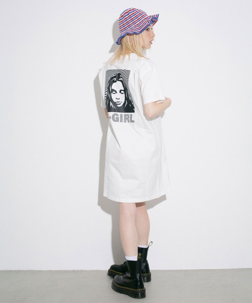 X-girl（エックスガール）の「WAVE FACE S/S TEE DRESS（ワンピース・レディース・ホワイト/ブラック/ライトブルー・S/M）」の11枚目の写真