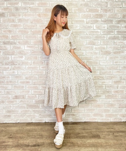 セール ビッグ襟花柄ワンピース ワンピース Axes Femme Poetique アクシーズファムポエティック のファッション通販 Zozotown