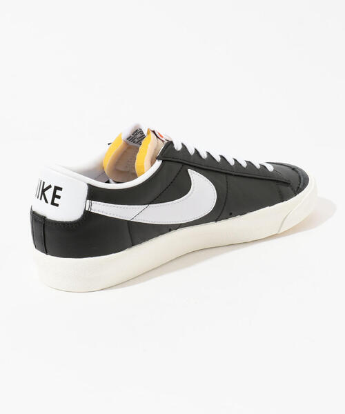 NIKE（ナイキ）の「NIKE BLAZER LOW 77 VINTAGE レザースニーカー（スニーカー・メンズ・ホワイト/ブラック・8/10/9/11）」の12枚目の写真