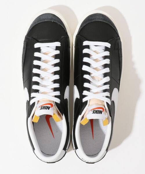 NIKE（ナイキ）の「NIKE BLAZER LOW 77 VINTAGE レザースニーカー（スニーカー・メンズ・ホワイト/ブラック・8/10/9/11）」の6枚目の写真