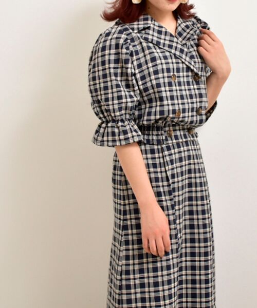 MAJESTIC LEGON(マジェスティックレゴン)の「チェックダブルボタンブラウス(シャツ/ブラウス・レディース・ブルー系その他4/ベージュ系その他2/ブラウン系その他2・MEDIUM/SMALL)」の3枚目の写真