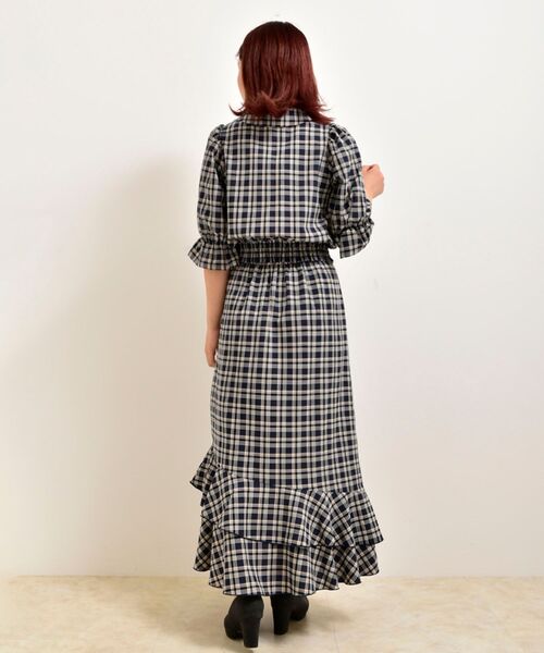 MAJESTIC LEGON(マジェスティックレゴン)の「チェックダブルボタンブラウス(シャツ/ブラウス・レディース・ブルー系その他4/ベージュ系その他2/ブラウン系その他2・MEDIUM/SMALL)」の14枚目の写真