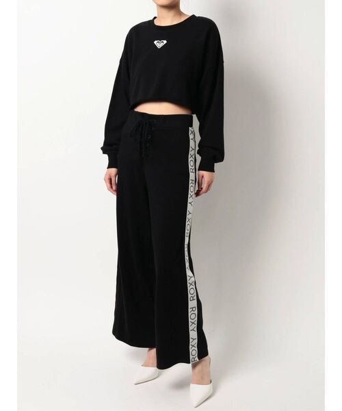 ROXY（ロキシー）の「GYDA×ROXY フロントレースUPスウェット