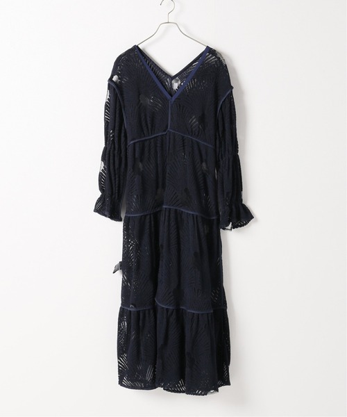 IENA LA BOUCLE(イエナラブークル)の「IENA LA BOUCLE リーフ柄レースティアードドレス◆(ワンピース・レディース・ネイビー・FREE)」の13枚目の写真
