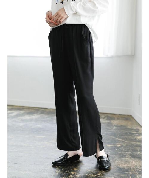 koe（コエ）の「センタータックパンツ*（スラックス・レディース・ライトグレー/ブラック/カーキ/ピンク・FREE）」の6枚目の写真