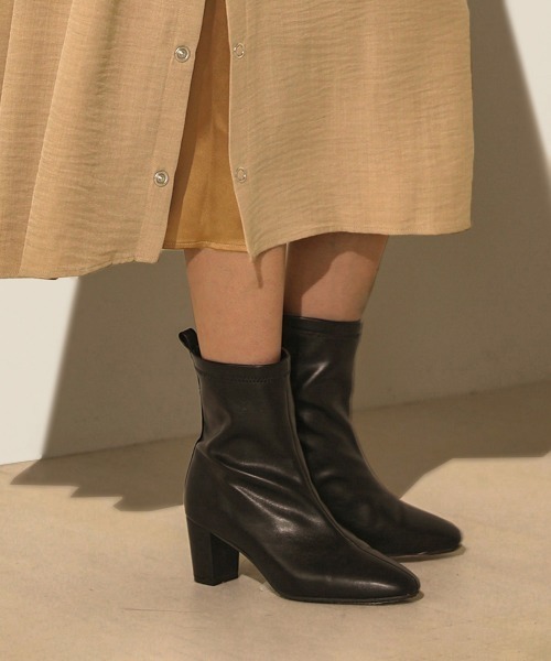 Bou Jeloud(ブージュルード)の「ベーシックショートブーツ(ブーツ・レディース・ブラック/ベージュ/アイボリー・S/M/L)」の12枚目の写真