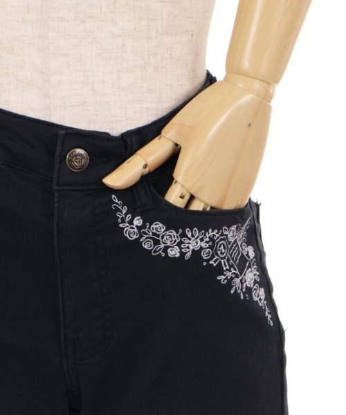 axes femme（アクシーズファム）の「レター刺繍デニムパギンス（デニムパンツ・レディース・ブラック/インディゴブルー・LARGE/MEDIUM/SMALL）」の22枚目の写真