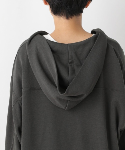 LEPSIM（レプシィム）の「スリットBIGパーカー　958988（パーカー・レディース・グレー/ライトグリーン/ブラウン・FREE）」の13枚目の写真