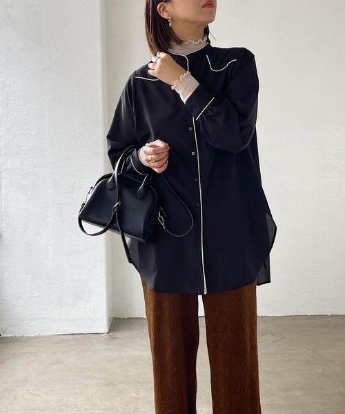 Shelly island(シェリーアイランド)の「シアーパイピングシャツ(シャツ/ブラウス・レディース・パープル/ベージュ/ブラック・FREE)」の11枚目の写真