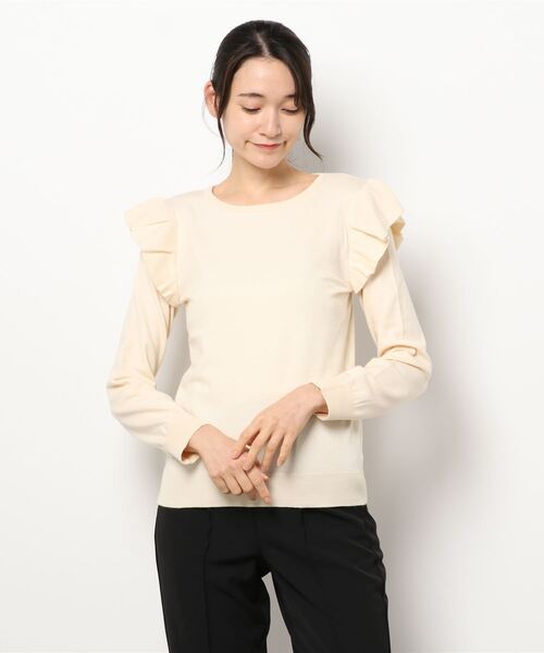 COLONY 2139（コロニートゥーワンスリーナイン）の「【WEB・一部店舗限定】リサイクルポリPBTニット(ラッフルプルオーバー)（ニット/セーター・レディース・ブラック/グリーン/アイボリー・FREE）」の7枚目の写真