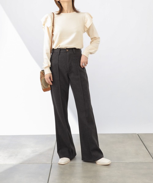 COLONY 2139（コロニートゥーワンスリーナイン）の「【WEB・一部店舗限定】リサイクルポリPBTニット(ラッフルプルオーバー)（ニット/セーター・レディース・ブラック/グリーン/アイボリー・FREE）」の14枚目の写真