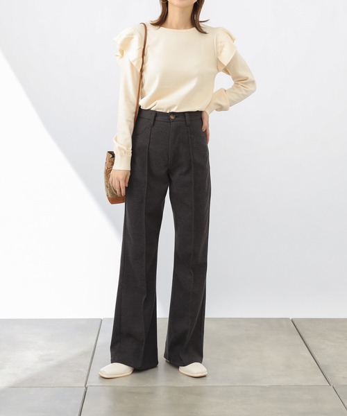 COLONY 2139（コロニートゥーワンスリーナイン）の「【WEB・一部店舗限定】リサイクルポリPBTニット(ラッフルプルオーバー)（ニット/セーター・レディース・ブラック/グリーン/アイボリー・FREE）」の17枚目の写真