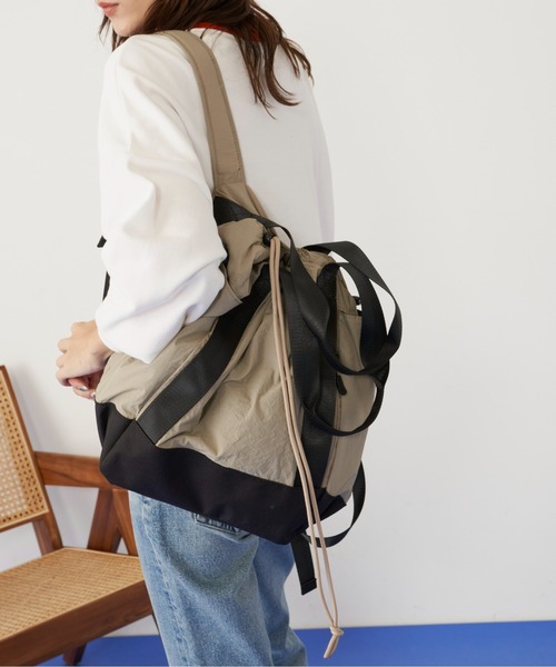 Auntie Rosa Holiday（アンティローザホリデー）の「ナイロン3WAY