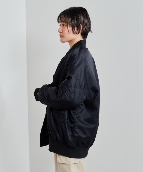 cepo(セポ)の「MA-1オーバージャケット(ブルゾン・レディース・ブラック/オフホワイト/オリーブ・M)」の12枚目の写真