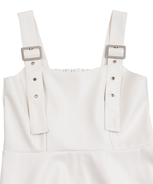 PUNYUS(プニュズ)の「フェイクレザーミニジャンパースカート(ジャンパースカート・レディース・ホワイト/ブラック・1/2/3/4)」の9枚目の写真