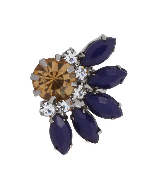 BEAUTY&YOUTH UNITED ARROWS（ビューティーアンドユースユナイテッドアローズ）の「BYSFM カラービジューフラワーイヤリング◆（イヤリング・レディース・ホワイト/コバルトブルー/ライトピンク・フリー）」の4枚目の写真