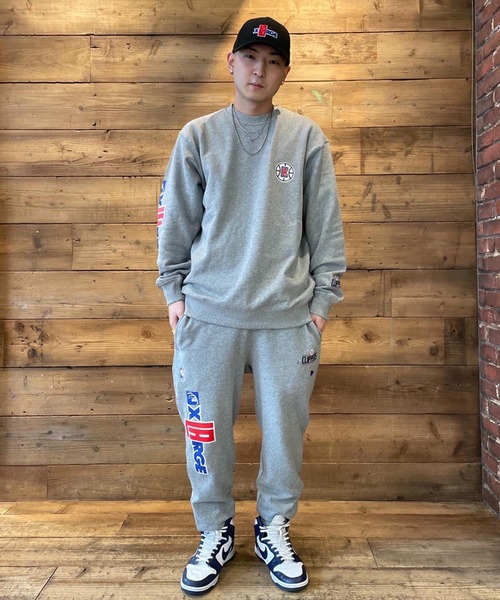 XLARGE（エクストララージ）の「CLIPPERS STANDARD LOGO CREWNECK SWEAT（スウェット・メンズ・グレー/ブルー・S/M/L/XL）」の22枚目の写真