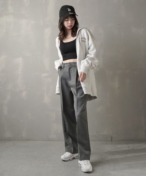 SPINNS(スピンズ)の「センタープレスワイドスラックスパンツ(スラックス・レディース・ブラック/ベージュ/チャコール・S/M)」の6枚目の写真