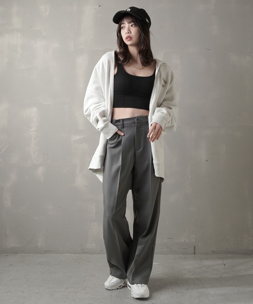 SPINNS(スピンズ)の「センタープレスワイドスラックスパンツ(スラックス・レディース・ブラック/ベージュ/チャコール・S/M)」の7枚目の写真