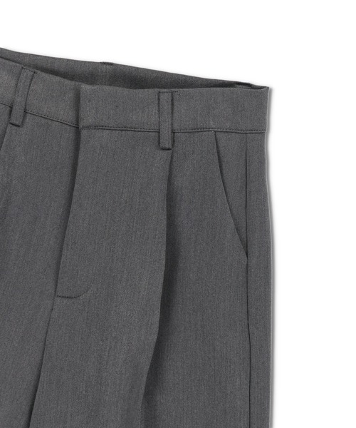 SPINNS(スピンズ)の「センタープレスワイドスラックスパンツ(スラックス・レディース・ブラック/ベージュ/チャコール・S/M)」の22枚目の写真