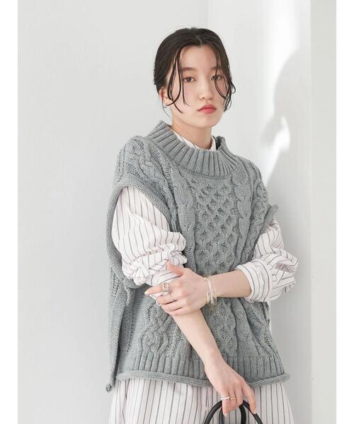 earth music&ecology（アースミュージックアンドエコロジー）の「ケーブルベスト＊（ベスト・レディース・ベージュ/杢グレー・FREE）」の6枚目の写真