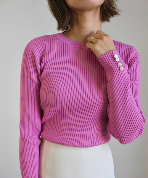 MLI'A（エムリア）の「袖ボタンニット（ニット/セーター・レディース・オフホワイト/ブラック/ライトグリーン/サックスブルー/イエロー/ピンク・M）」の6枚目の写真